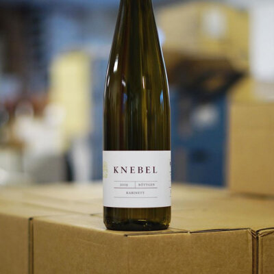 Streng Limitiert! 2019er Röttgen Kabinett von Knebel - Streng Limitiert! 2019er Röttgen Kabinett von Knebel